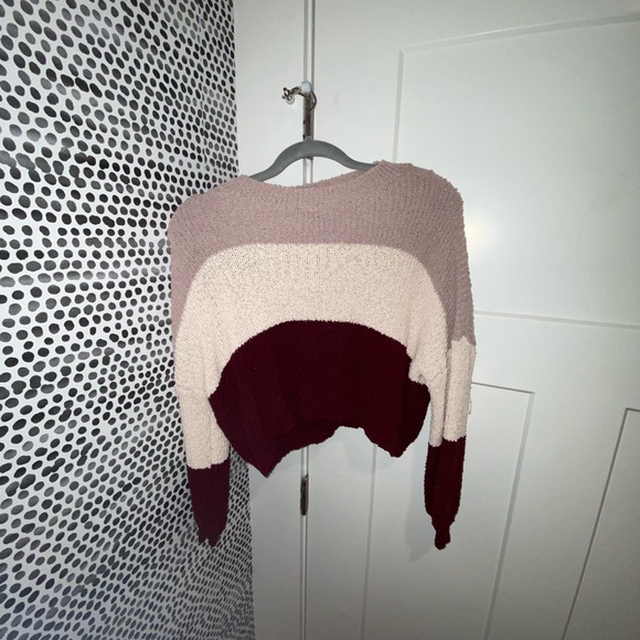 Sweater - Picture 2 of 3